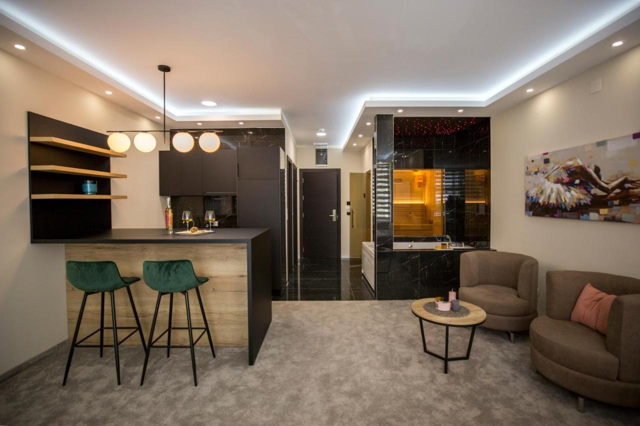 Vs Apartmani วรินรัชกา บานยา ภายนอก รูปภาพ