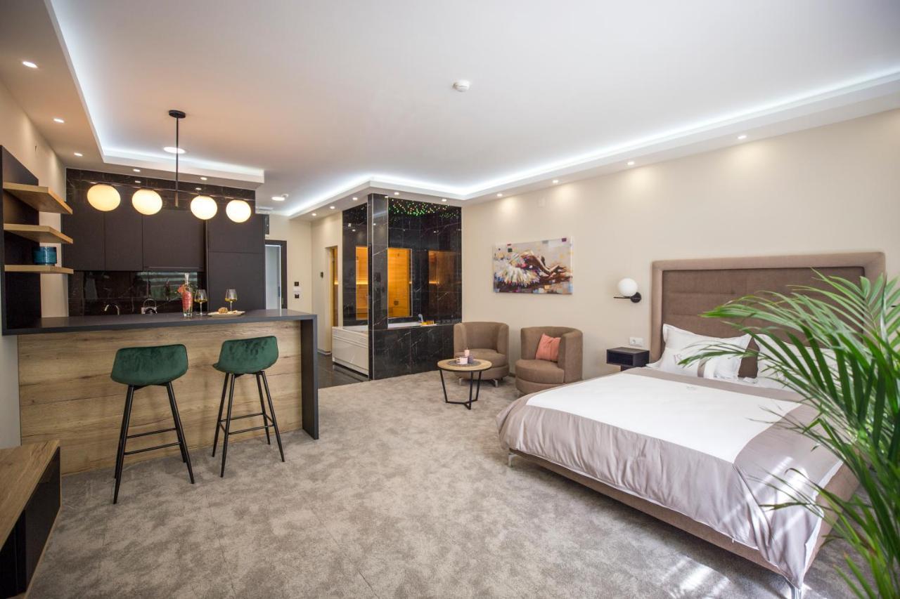 Vs Apartmani วรินรัชกา บานยา ภายนอก รูปภาพ